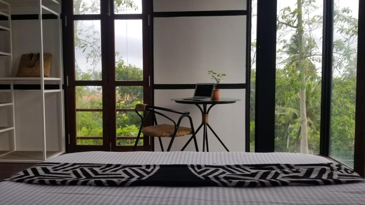 Colive Ahangama Quarto foto