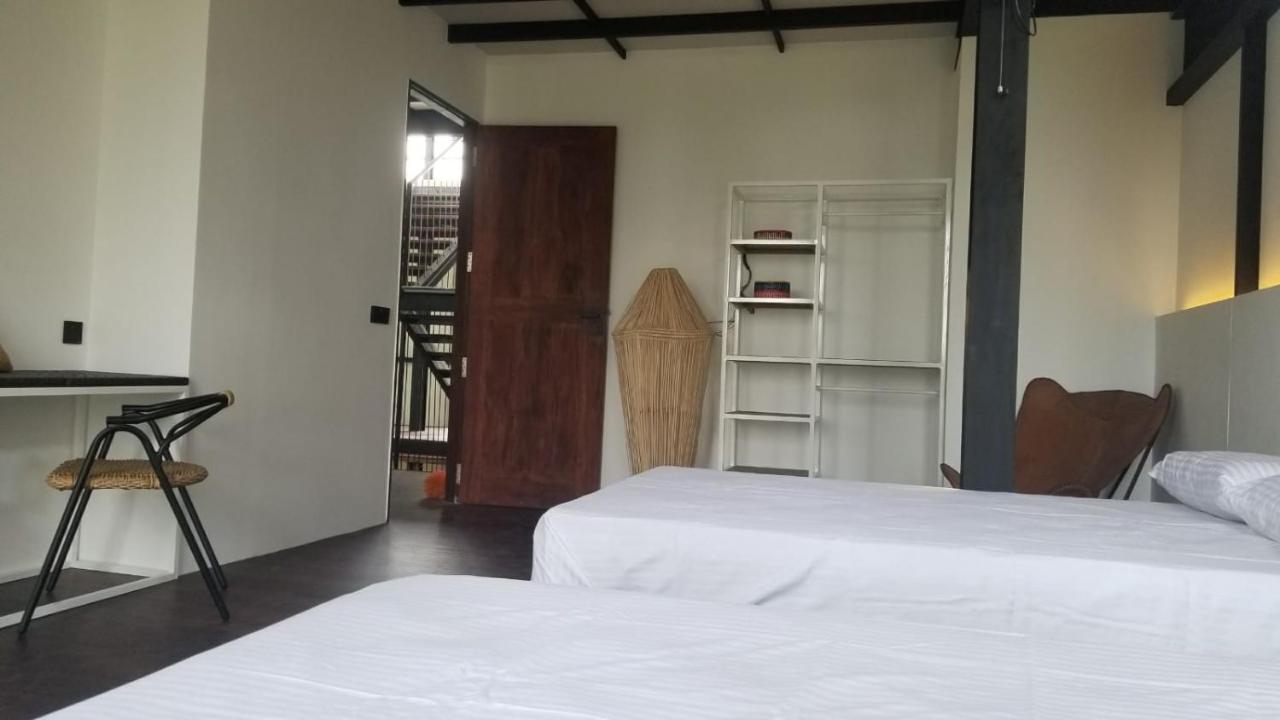 Colive Ahangama Quarto foto